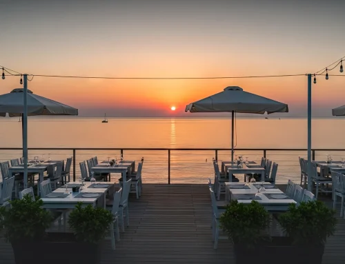 Discover Mystic Restaurants Offering Waterfront Outdoor Seating and Unforgettable Fresh Seafood Dining Experiences